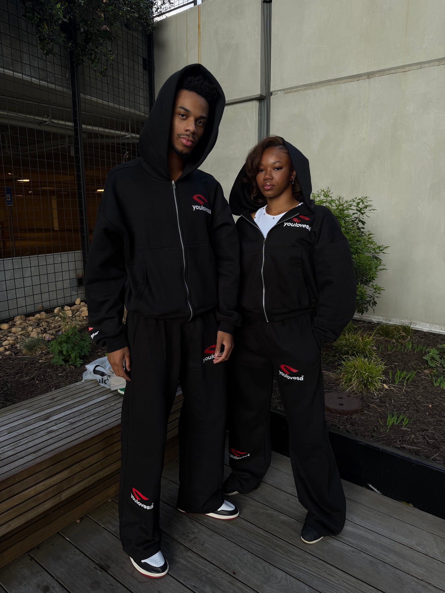 008 BLACK/RED