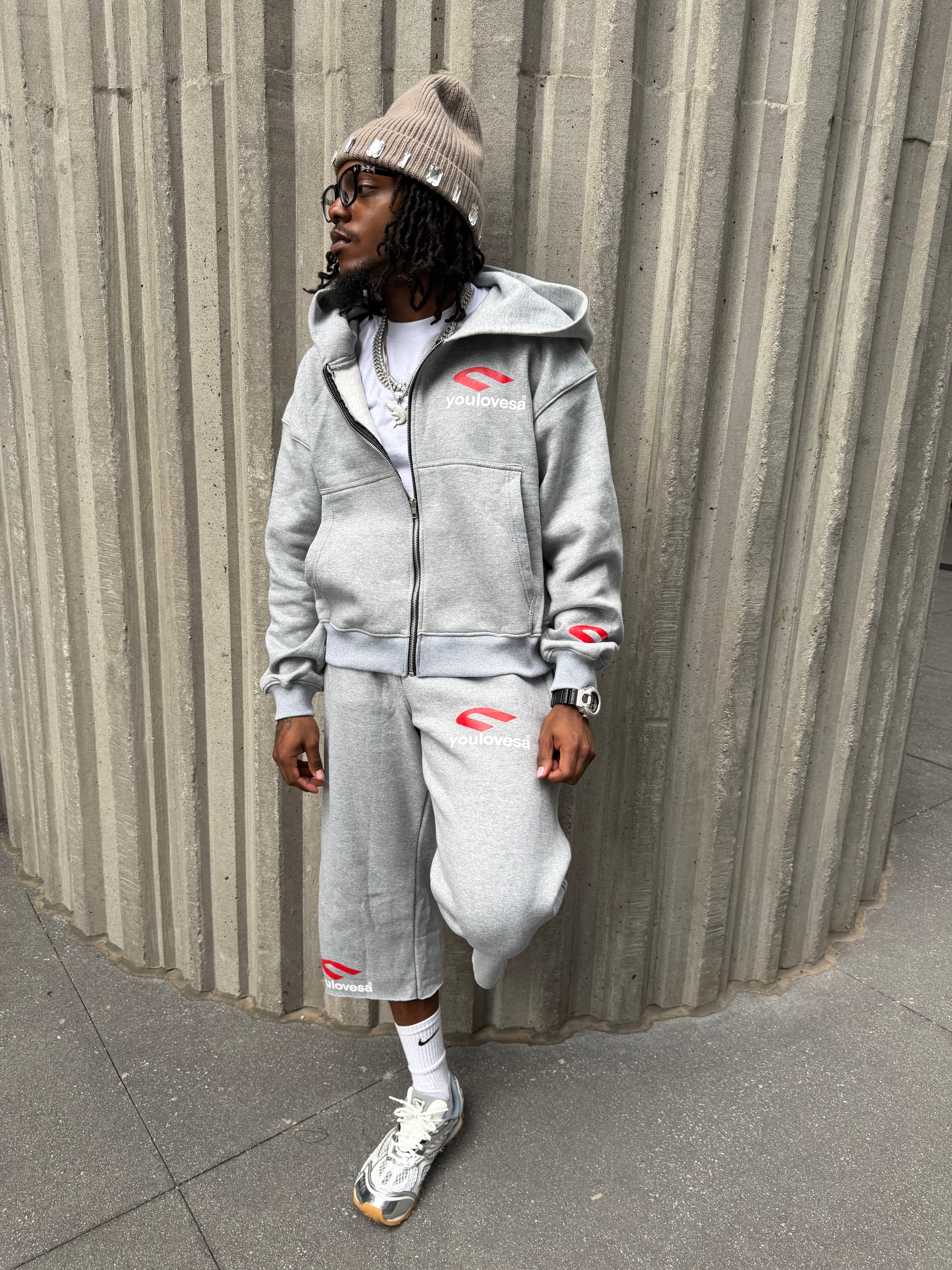 008 GREY/RED